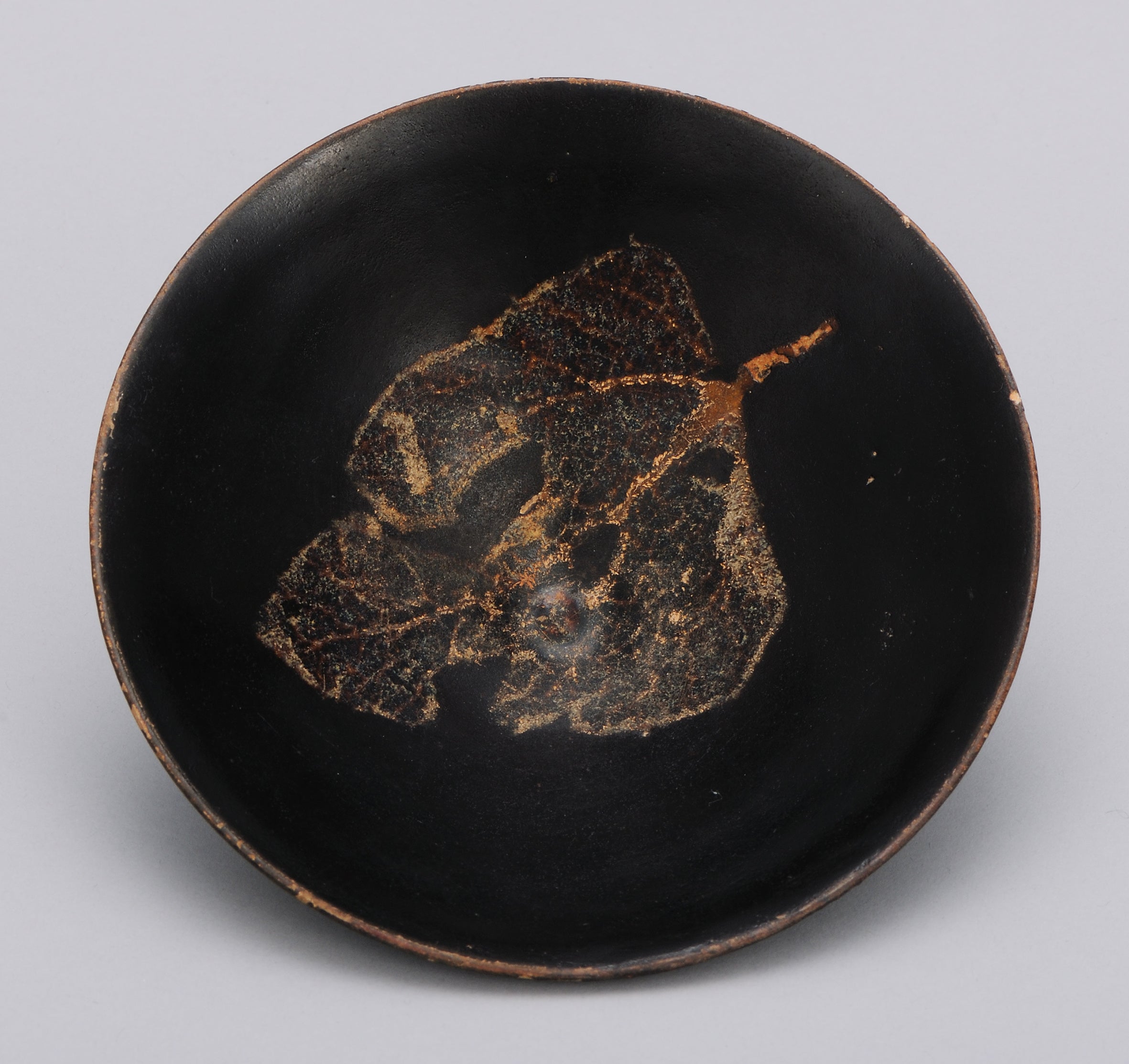 Leaf-Patterned Tenmoku Tea Bowl
