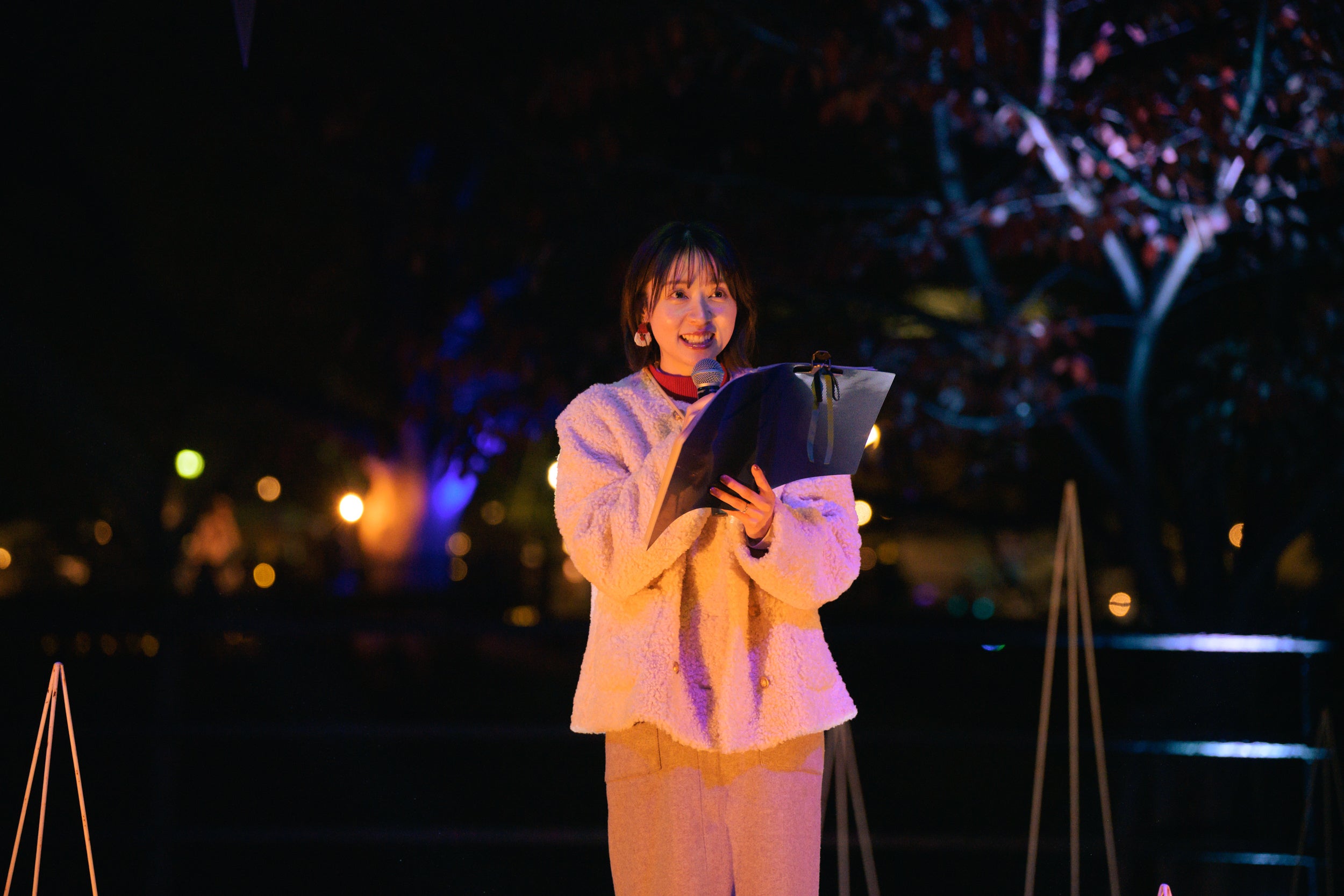 등불 날리기 장면