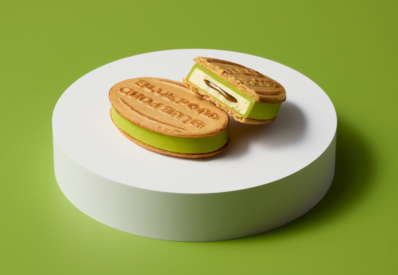 Pistachio Caramel Crispy (4 pieces) ¥1,080 (tax included)
