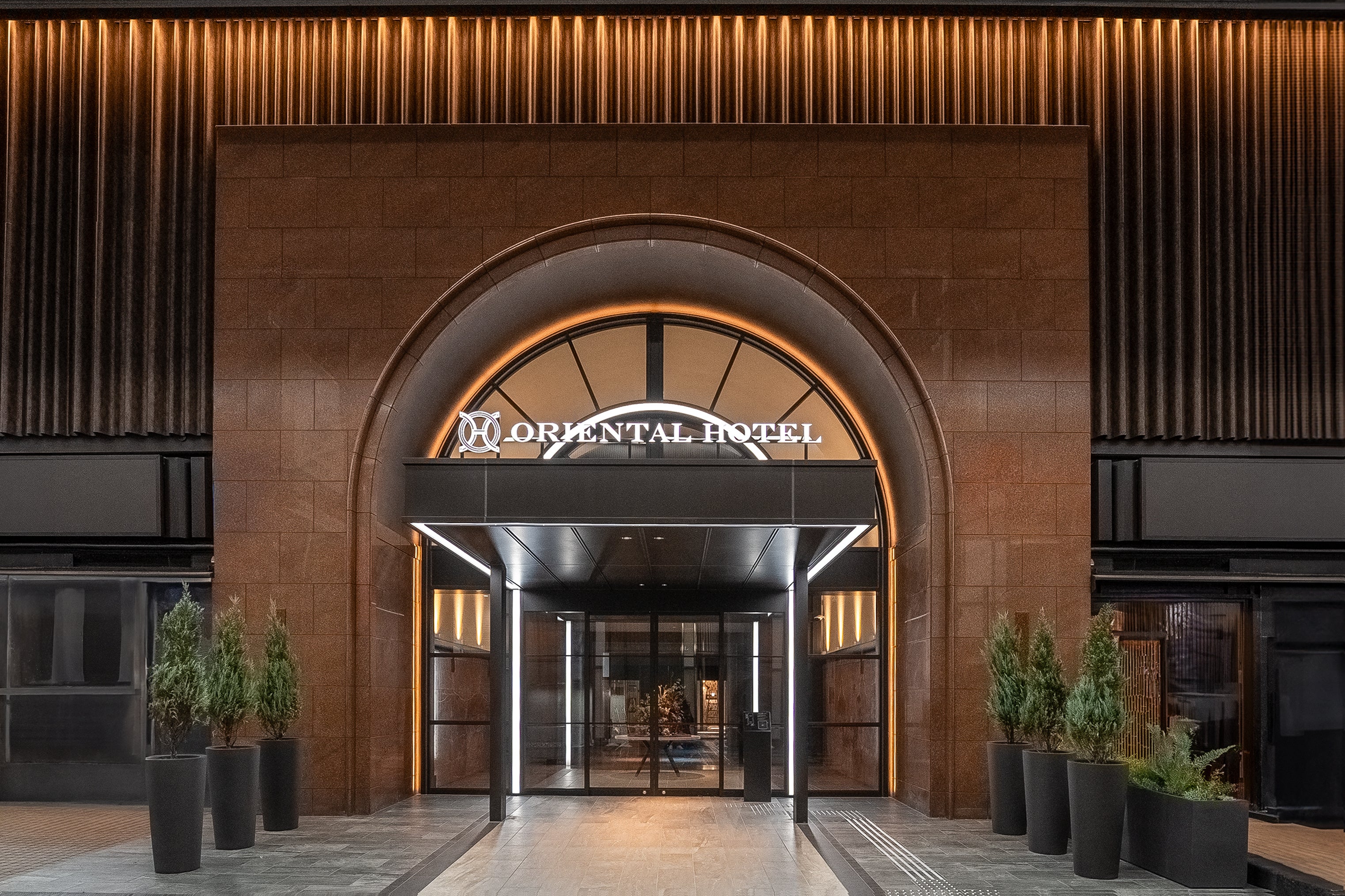 ภายนอกโรงแรม Namba Oriental Hotel