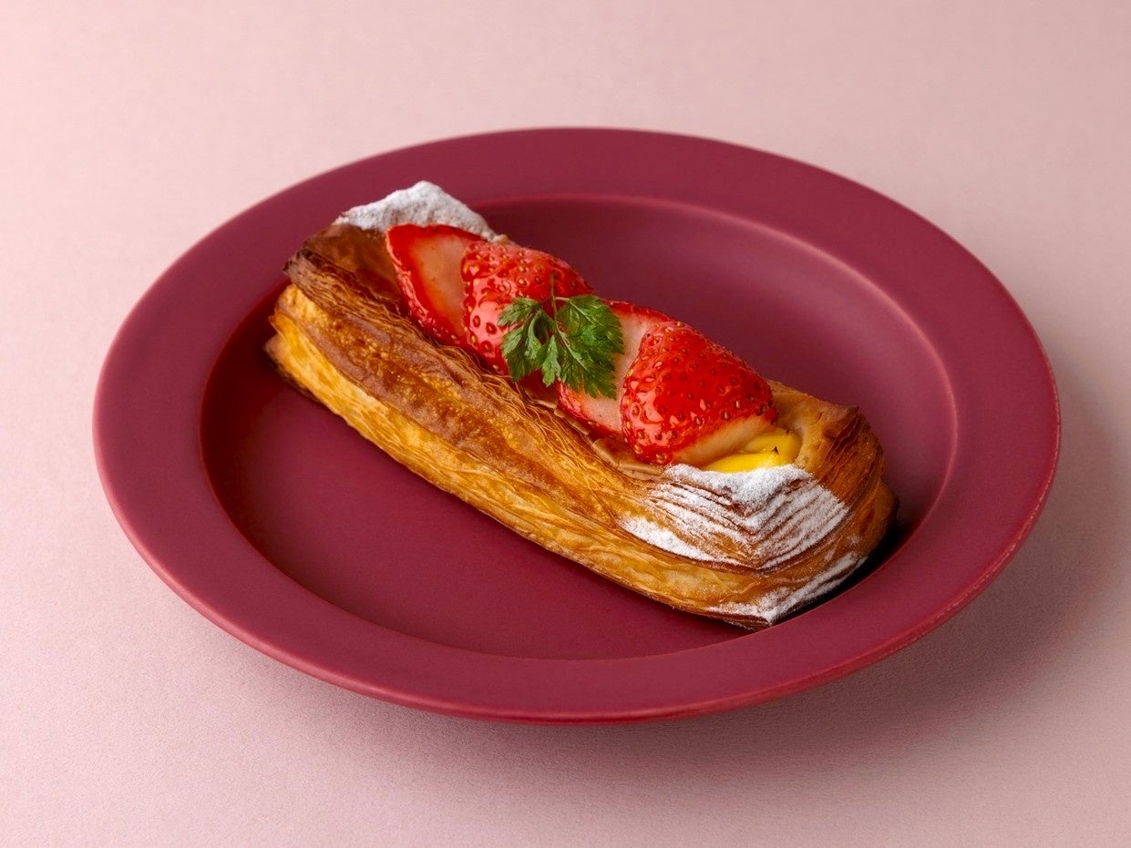 Royal Strawberry Danish