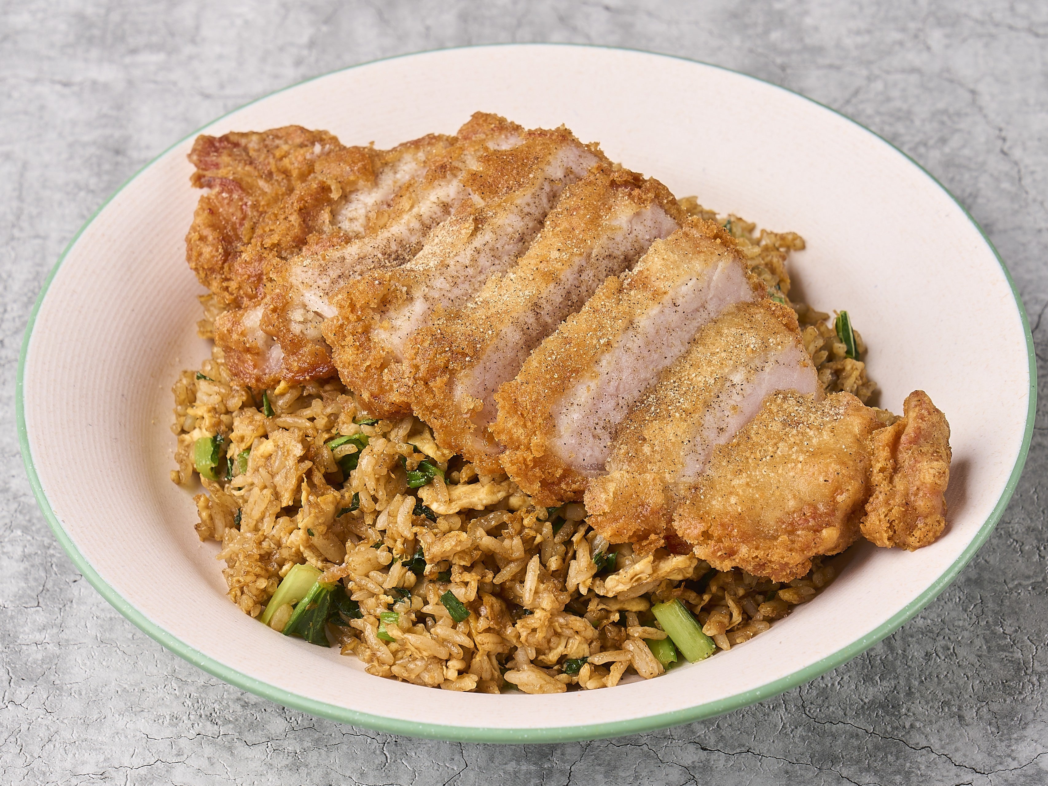 特制酱油猪扒炒饭