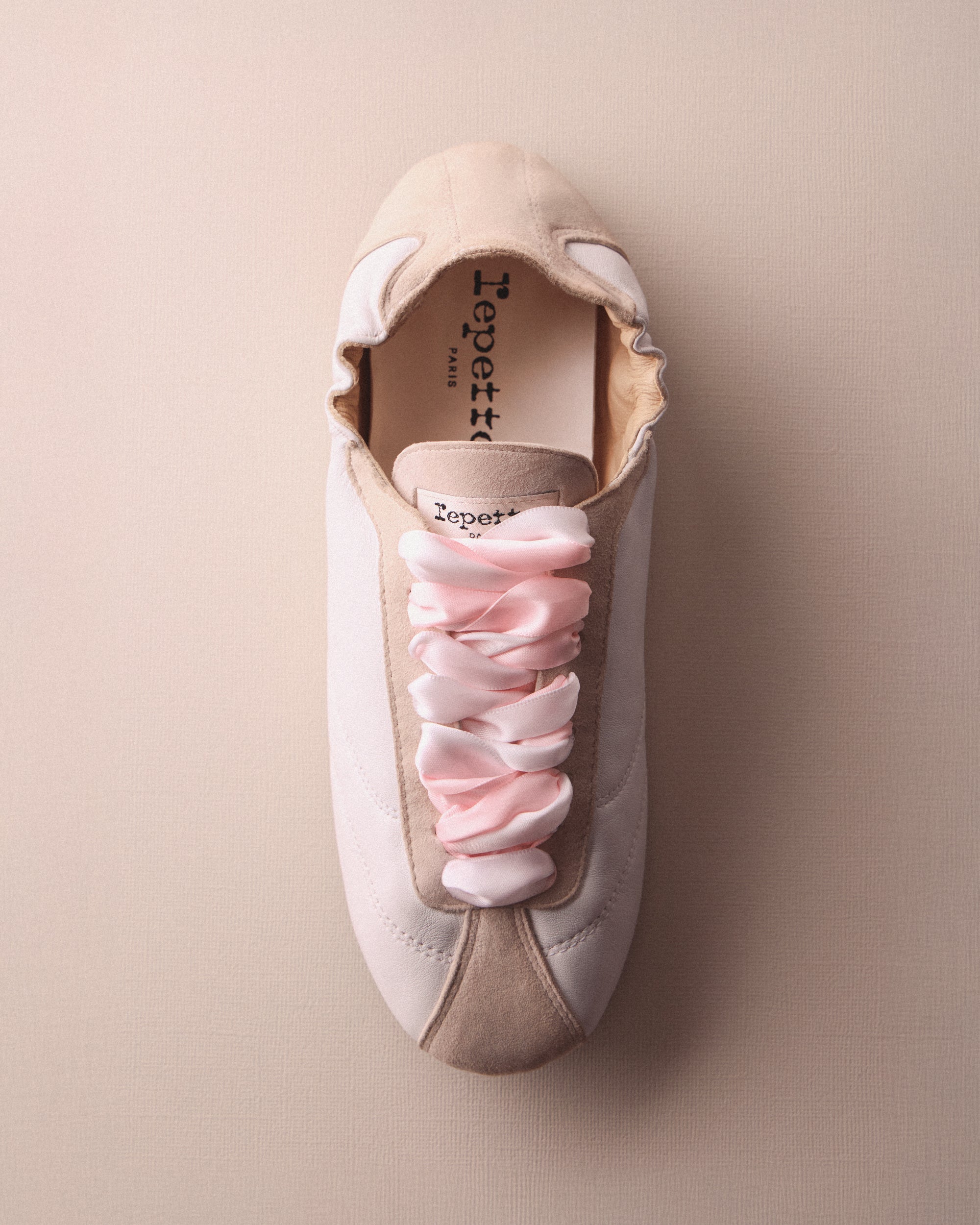 Tennis Silk (Blanc) ¥69,300 *Currently on sale