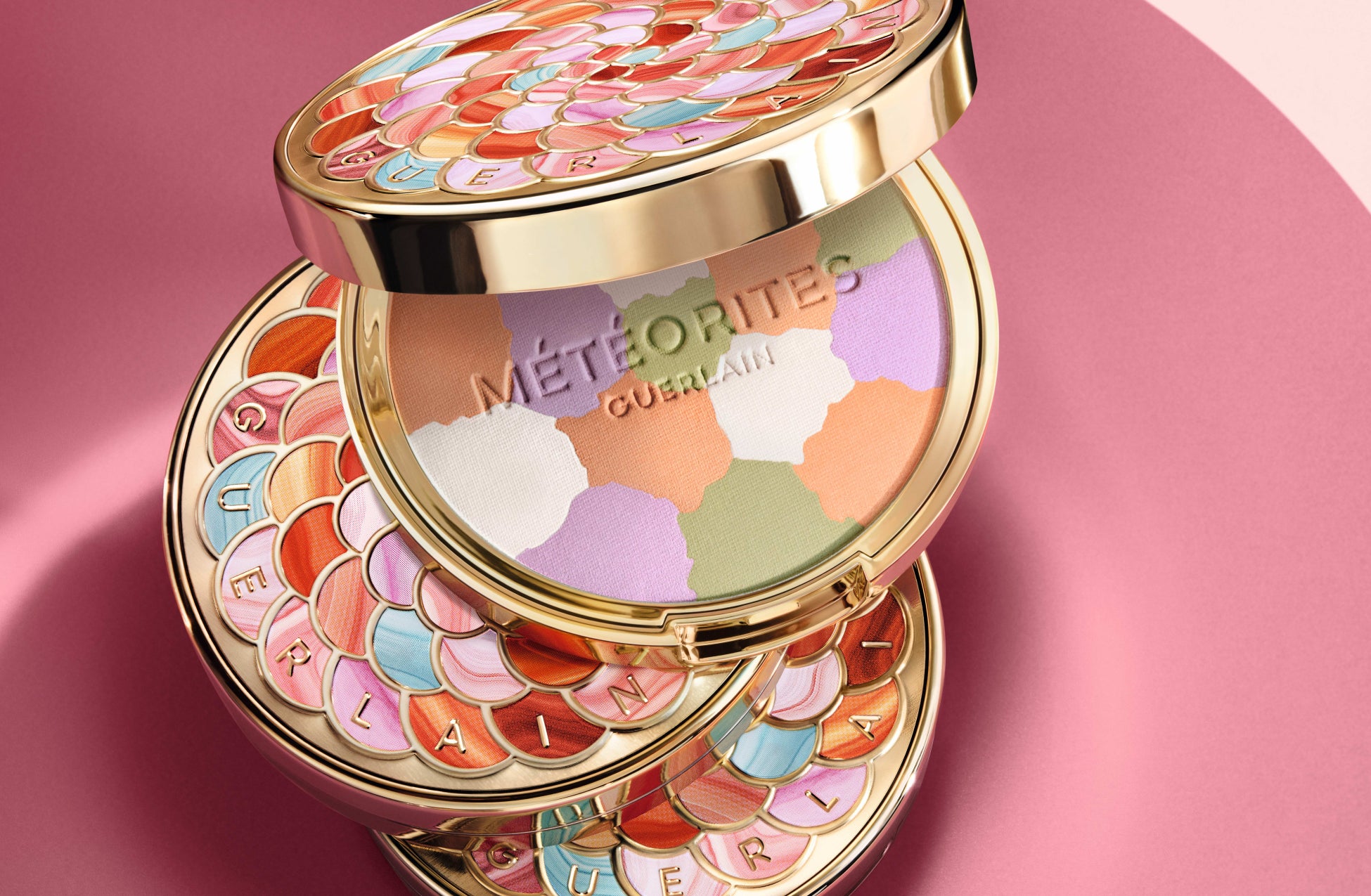 Meteorites’ Powder 10g隕石粉10g Guerlain's Météorites Series Welcomes a New Compact Powder in June