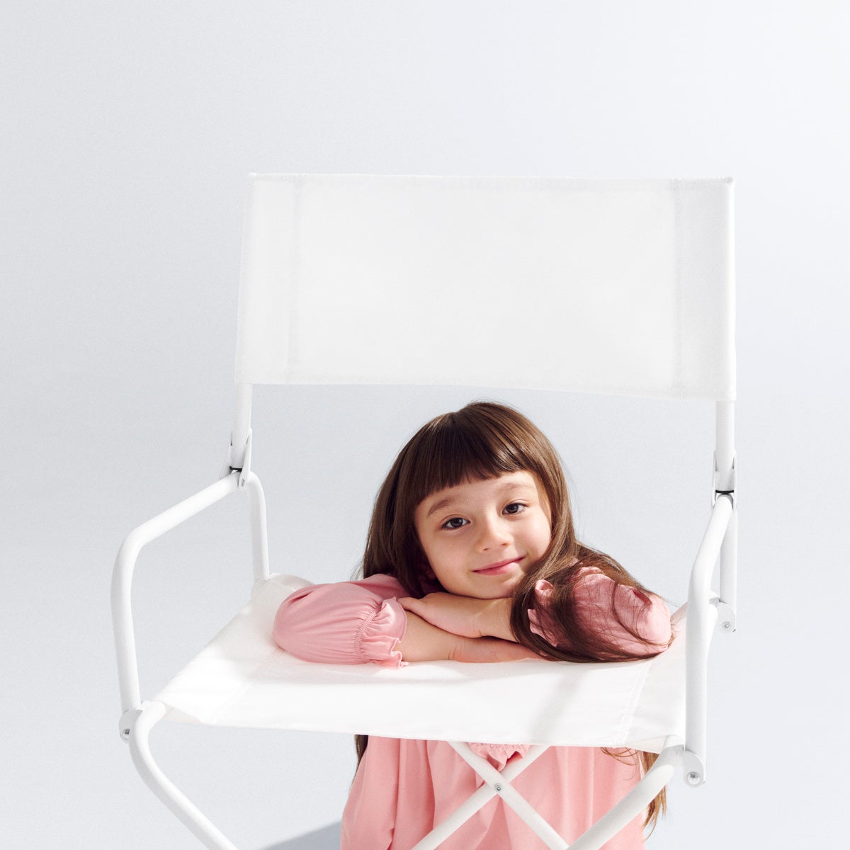 Detail of the glossy nylon fabric seat