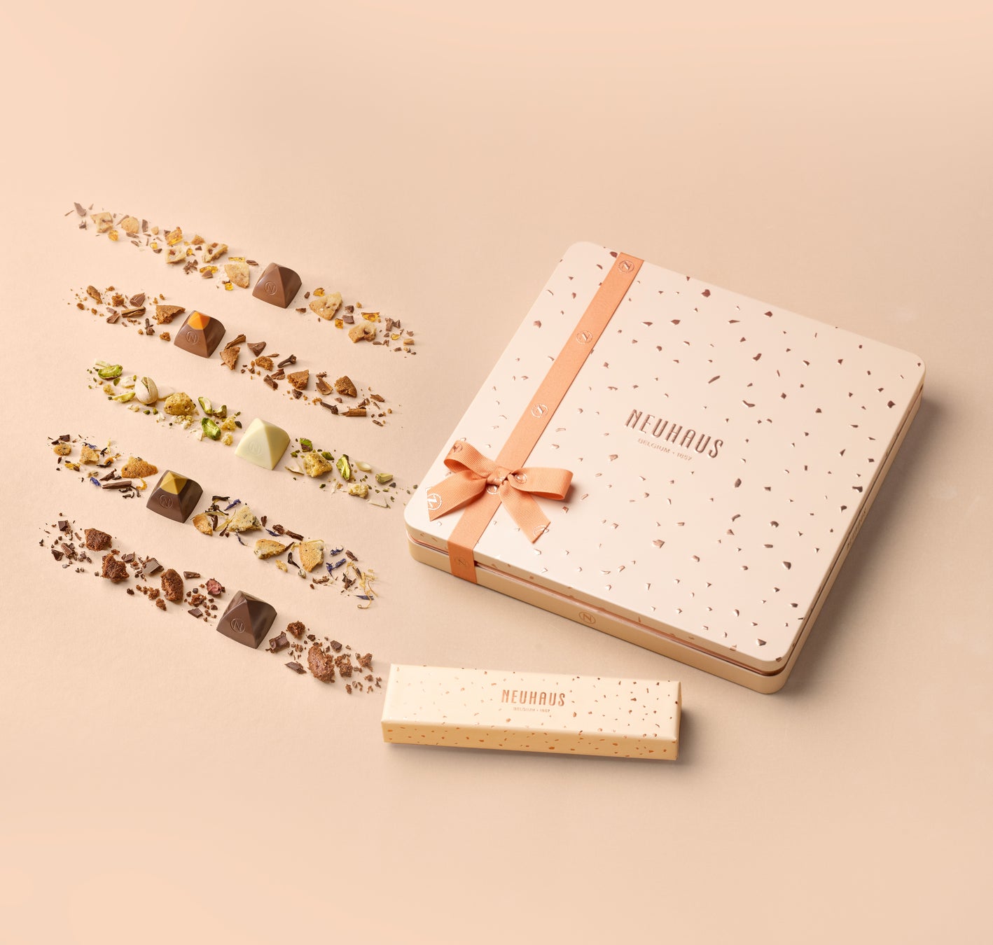 NEUHAUS Valentine's collection display