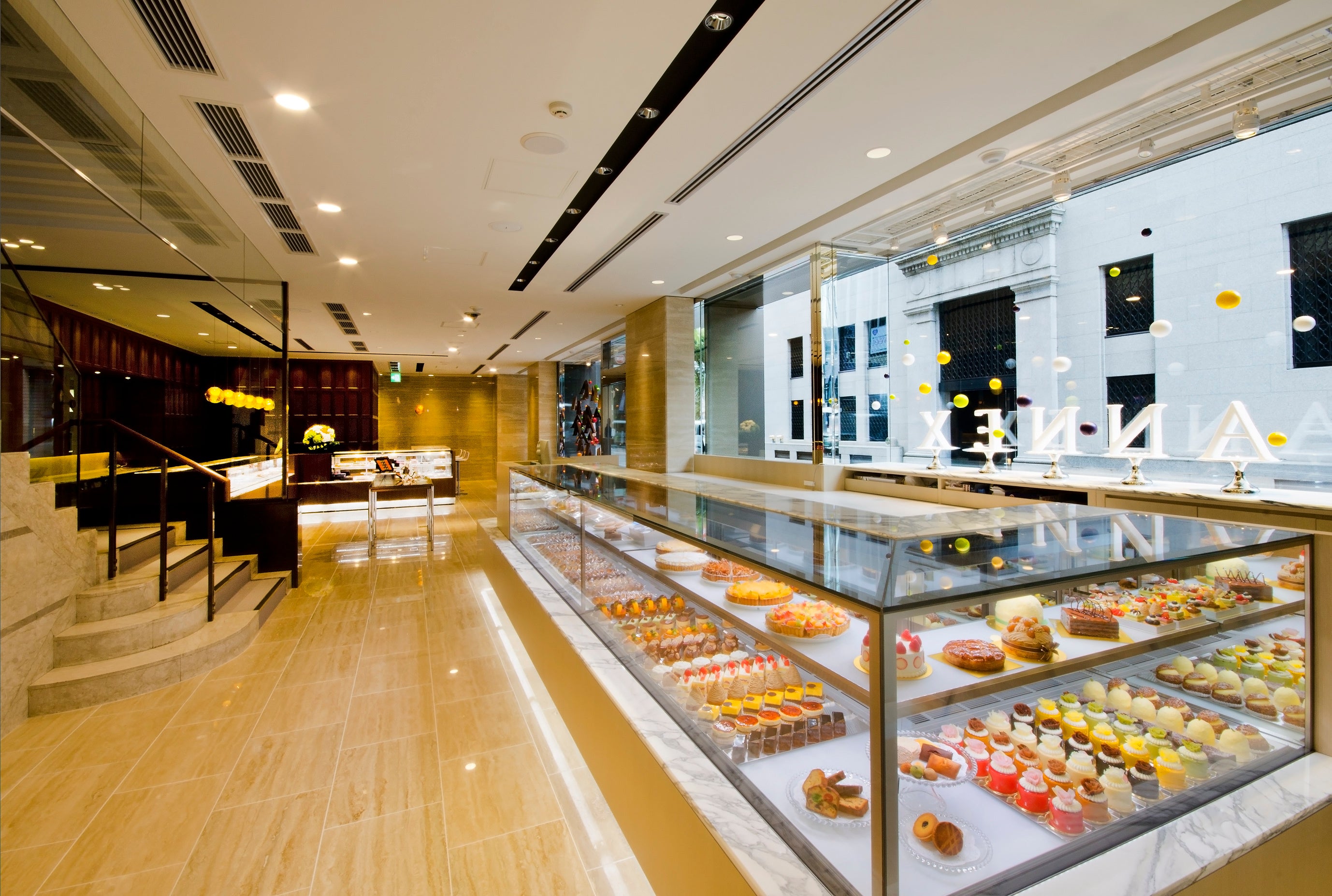 Wako Annexe 1F Cake & Chocolate Shop