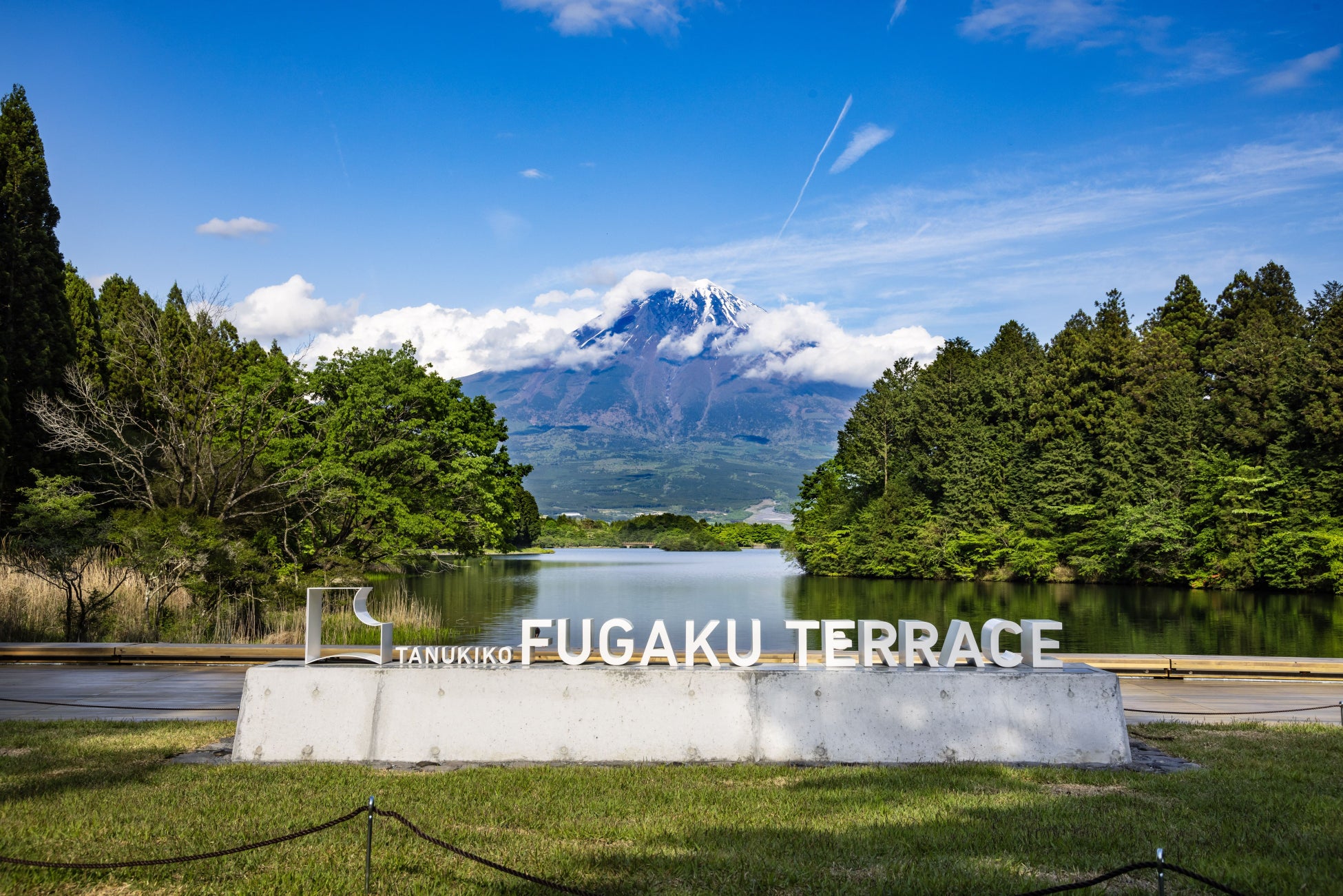 Fugaku Terrace di Danau Tanuki