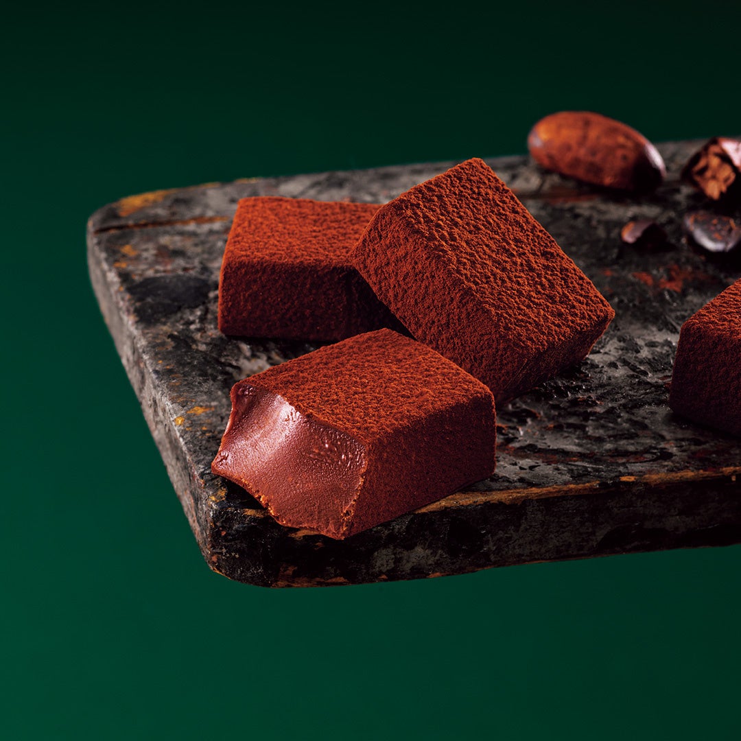 ROYCE' Nama Chocolate Farm to Bar