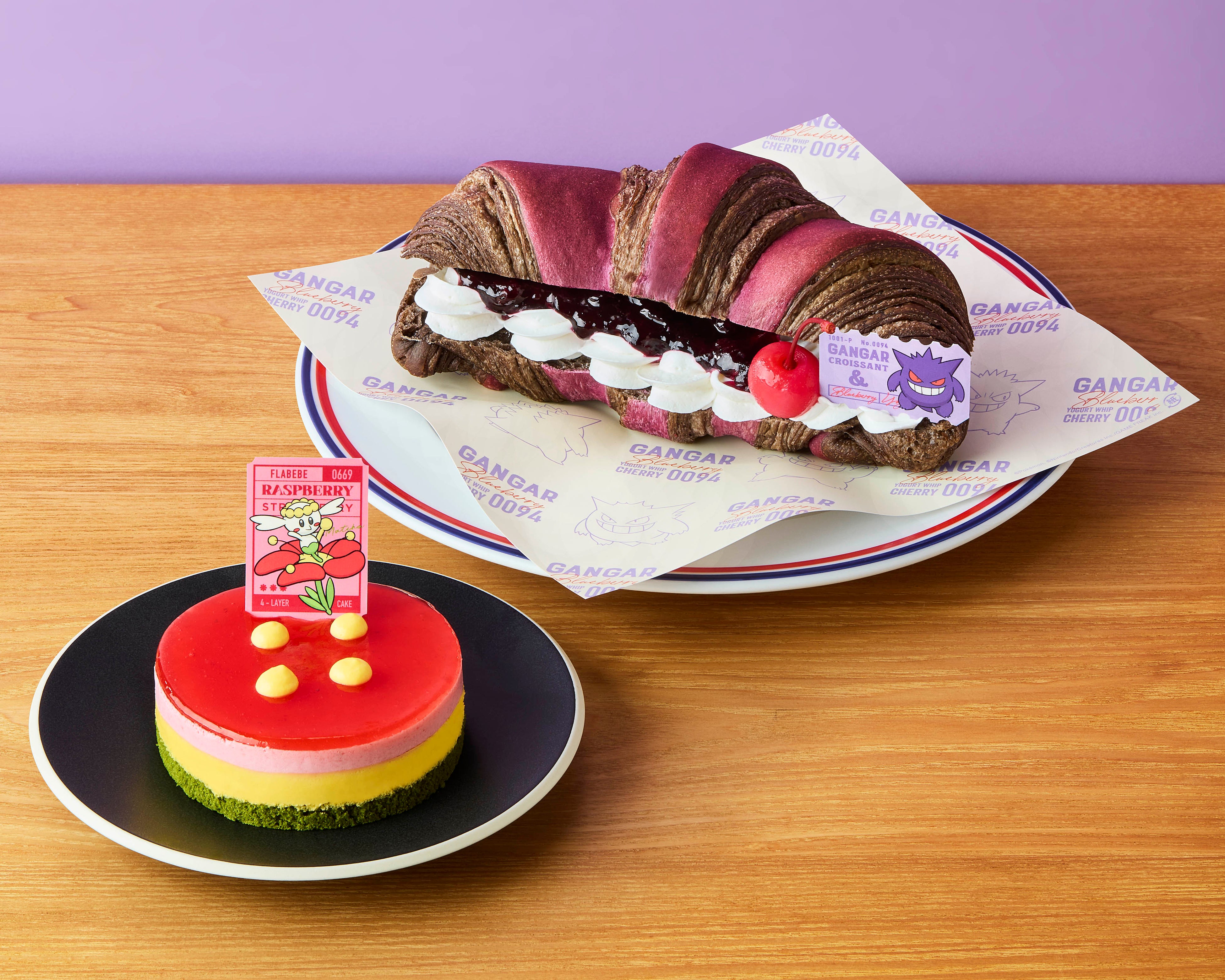 Flabébé's Framboise and Strawberry Cake (left) and Gengar's Croissant Sandwich 〜Blueberry Yogurt〜 (right)