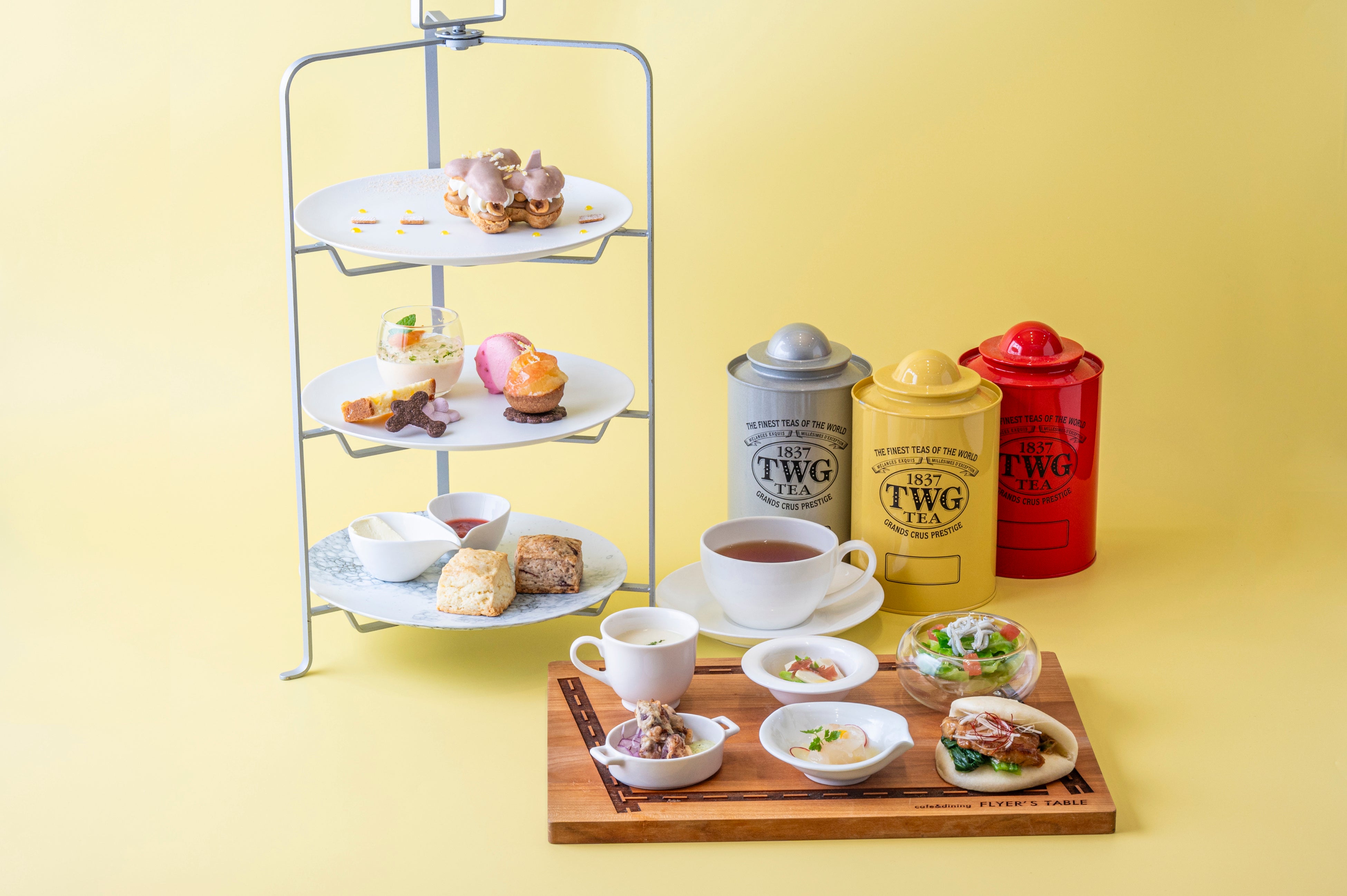 Airplane-Shaped Choux Gets a New Limited Flavor at Haneda Excel Hotel ...