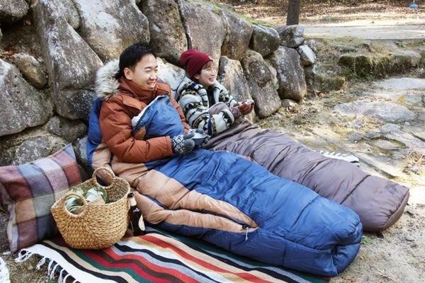 ถุงนอน Bears Rock ในสภาพที่มีหิมะ