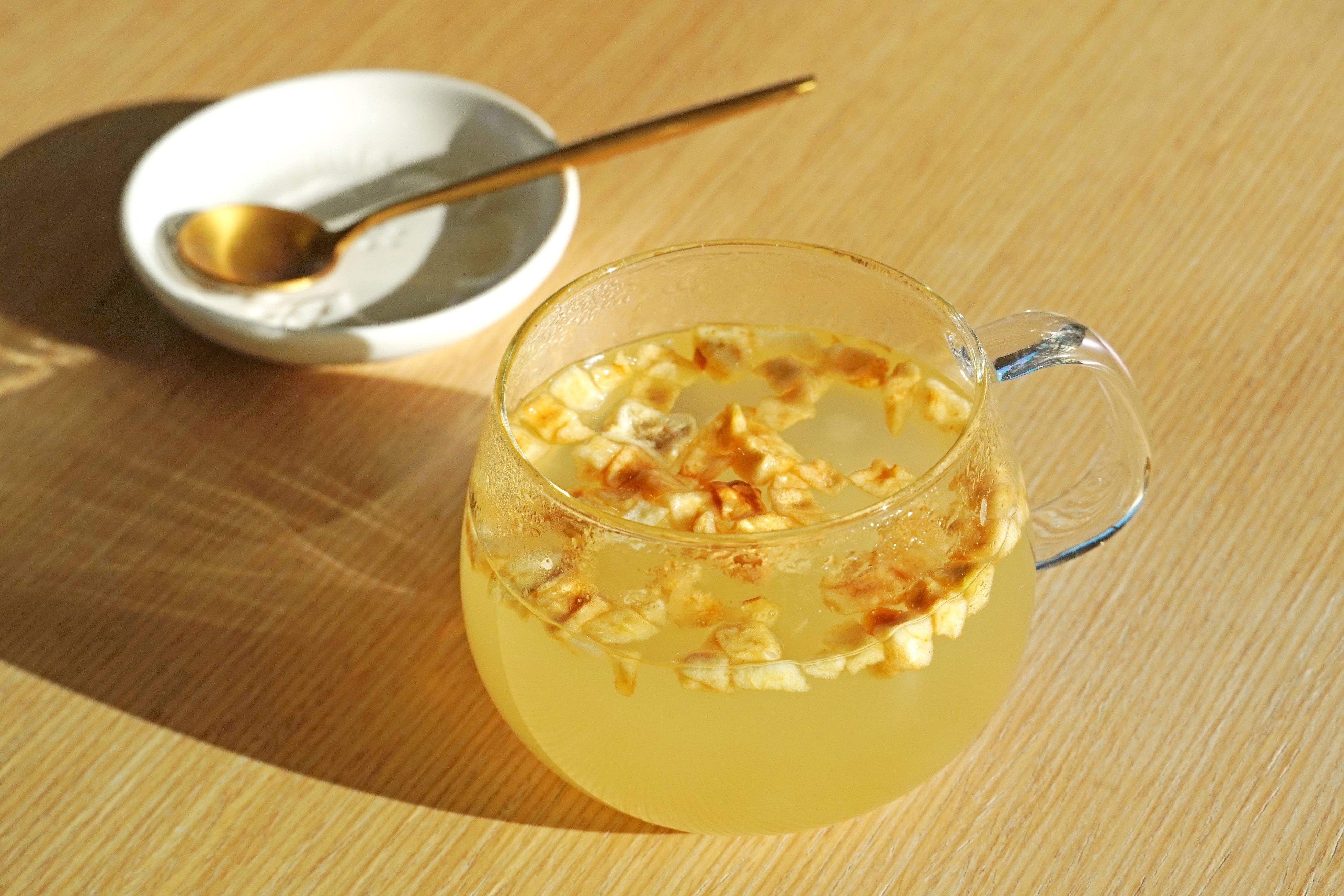 柚子-苹果茶 - 500 日元(热)