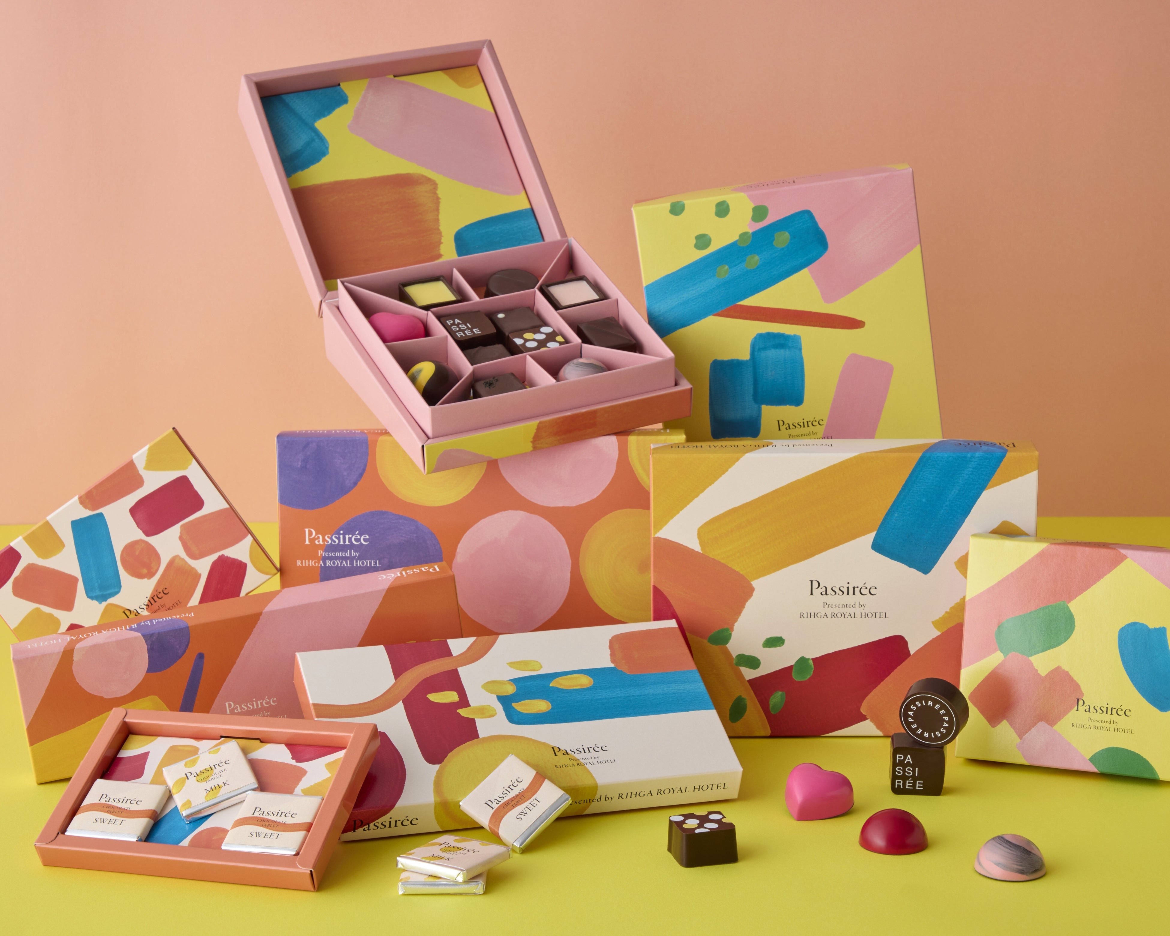 L'éclat Brand Collection