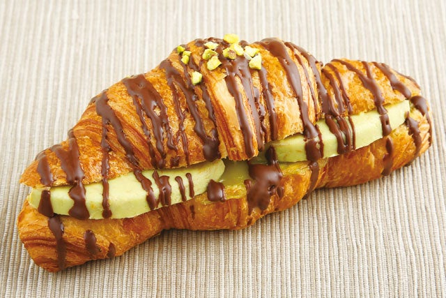 Dubai Choco-Style Croissant
