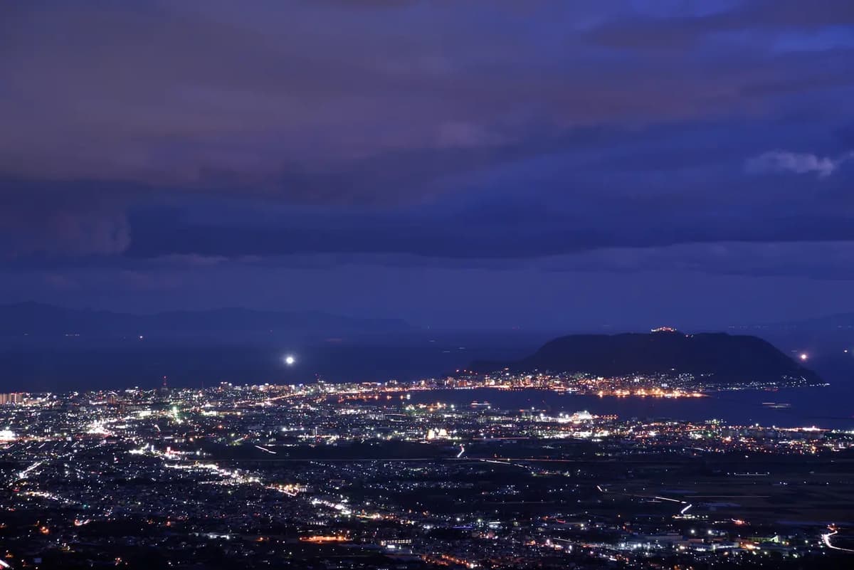 函馆大门横丁夜游：居酒屋美食之旅 - Image 6