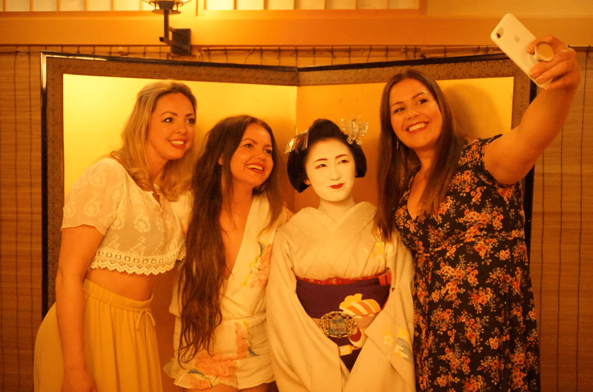 Private Maiko & Geiko Ozashiki Experience in Kyoto – Exclusive Access to Japan's Most Intimate Cultural Tradition - Image 3