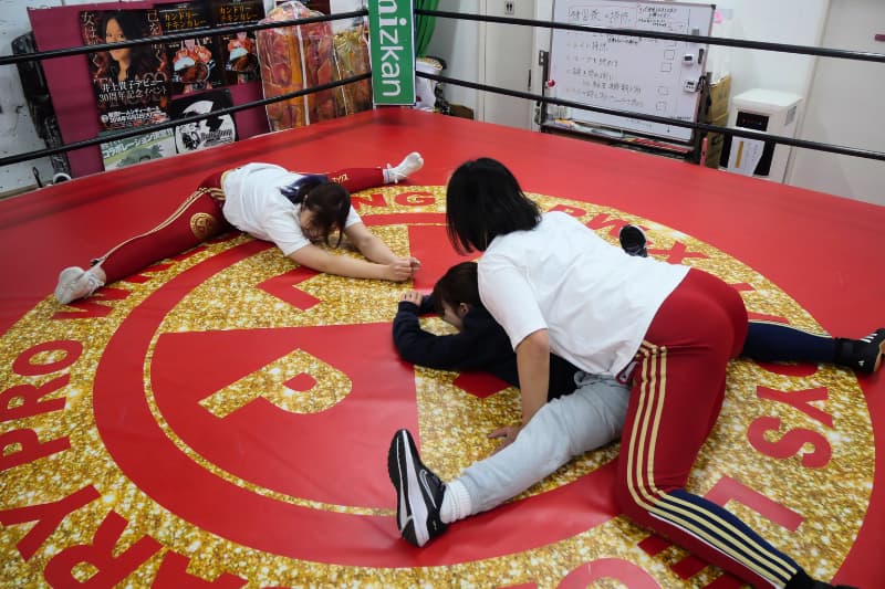 Pro Wrestling Experience at LLPW-X Dojo Led by Top Wrestler Shinobu Kandori - Image 6