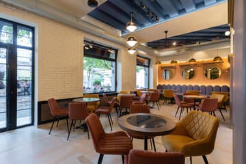 Explore Photogenic Hidden Cafes and Cheers with Craft Beer with arimi! - Image 2