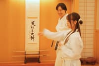 Authentic Karate Experience in Akasaka with Expert Instructors - Thumbnail 5
