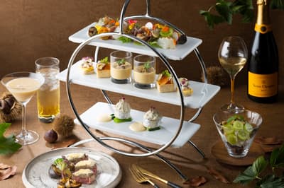 El Bar19 del Courtyard by Marriott Shin-Osaka Station sirve un té de alta categoría con temática de castañas "MARRON TREAT" este otoño