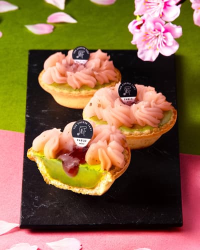 心斋桥PABLOmini推出两款春季限定挞——“花见”和“白色歌剧”