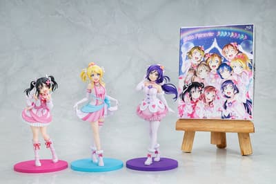 《Love Live!》絢瀨繪里、東條希與矢澤妮可身穿「我們是合而為一的光芒」服裝之無比例模型由 KDcolle 推出