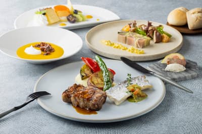Courtyard by Marriott Shin-Osaka Station Meluncurkan Kursus Makan Siang Silver Week "Autumn Harmony"