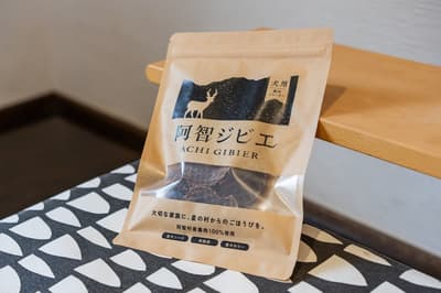 日本最美星空村推出“ACHI GIBIER”宠物鹿肉干