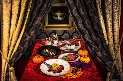 池袋古城愛麗絲推出萬聖節下午茶和晚餐體驗