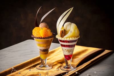 Los parfaits de invierno "Naranja Kiyomi y Chocolate" y "Le Lectier y Chocolate Blanco" salen a la venta el 1 de noviembre en el Strings Hotel Tokyo InterContinental