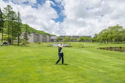 Madarao Tokyu Golf Club ya acepta reservas para el plan de golf con desayuno
