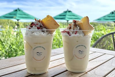 NEMU RESORT convierte la famosa tarta de queso de Toba Hotel International en un batido de reciclaje creativo