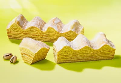 年轮家（Nenrinya）推出夏季限定“开心果风味山型年轮蛋糕”