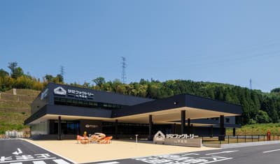 福井縣「かにファクトリー 甲羅組」舉辦 2026 年敦賀蟹祭，提供免費蟹肉湯與越前蟹販售