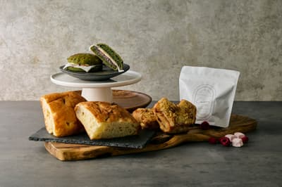 Comme'N Bakery in Tokyo's Kuhombutsu Launches New Early Summer Breads and Seasonal Drinks