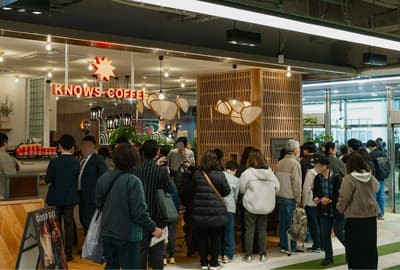 KNOWS COFFEE Resmi Dibuka di Aeon Mall Tsudanuma pada 18 Maret dengan Kerumunan Pengunjung