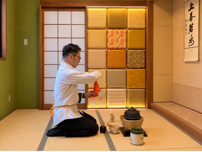 Chitoseya, a Kimono Tea Ceremony Experience for Visitors to Japan, Opens in Kyoto's Teramachi