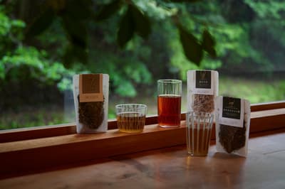 TOKUJI YAKUSOU, la marca de té de hierbas silvestres de Tokuji, Yamaguchi, lanza su sitio web oficial