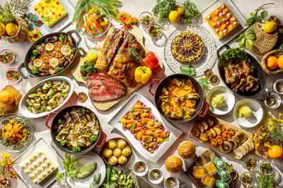 新宿王子大飯店的「香料＆柑橘自助餐」以大膽風味慶祝初夏