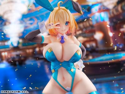 人气插画家高峰娜达蕾笔下的原创角色“索菲亚·F·夏尔琳”身着华丽兔女郎装登场，AmiAmi独家限定手办化