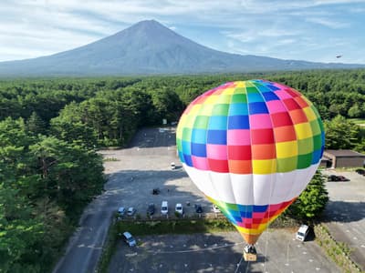 饱览富士山新绿美景的热气球体验——富士山停车场（5月30日）与富士斯巴鲁乐园（5月31日）活动
