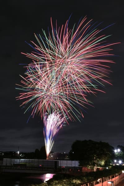 Festival Kembang Api Koshigaya, Tradisi Musim Panas Saitama, Menarik Sekitar 250.000 Pengunjung