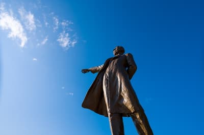 Sapporo Hitsujigaoka Observation Hill Celebrates Clark Statue's 50th Anniversary with Autumn Flavor Festival 2026 (September 18–23)