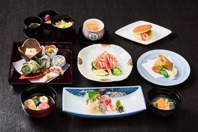 Hotel Kanazawa Luncurkan Paket Menginap Terbatas dengan Makan Malam Kaiseki Kepiting Kobako Mulai 7 November