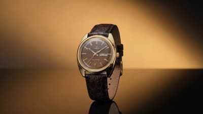 TIMEX Menghadirkan Kembali Dial Fumé Tahun 1978 Lewat "1978 Day Date Fume Dial Reissues" dalam Warna Biru dan Cokelat