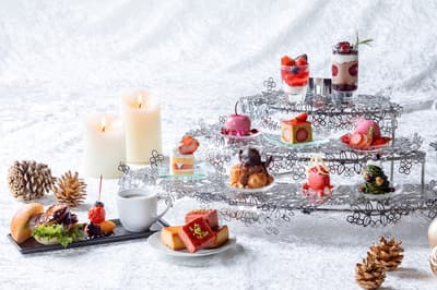 El Hilton Tokyo Odaiba sirve un "Festive Afternoon Tea" de temática invernal y de fresas por tiempo limitado