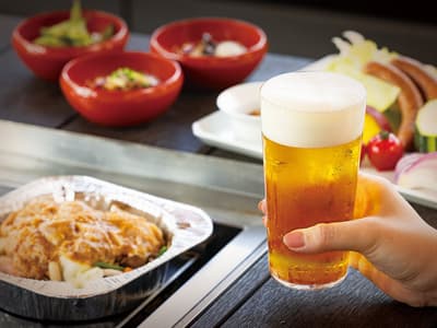 今年夏天，银座将开设一家可俯瞰东京塔与晴空塔的露天啤酒花园