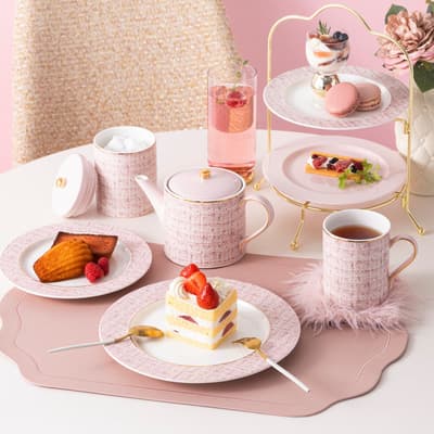 Francfranc Rolls Out Fashion-Inspired Tartan and Tweed Tableware for Fall, Arriving August 21