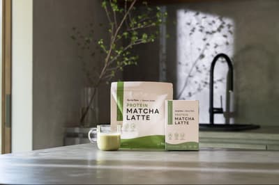 be my flora Meluncurkan Protein Matcha "PROTEIN MATCHA LATTE" yang Dikembangkan Bersama Model Sanne Vloet pada 28 November